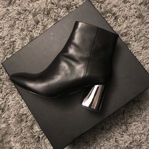 Ash Harlem Ankle Boots. 38 M , Black.